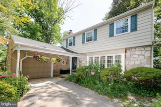 38 Madison Dr, Clementon, NJ 08021
