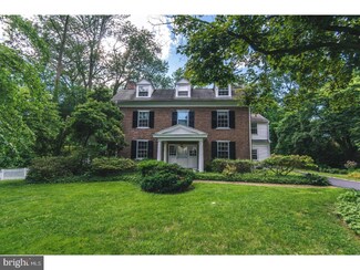8 Radnor Way, Wayne, PA 19087