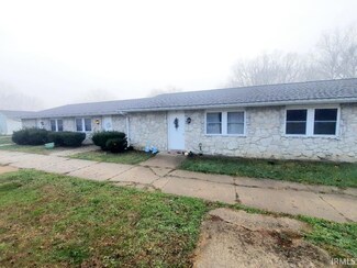 715 E Race St Unit 1-30, Eaton, IN 47338