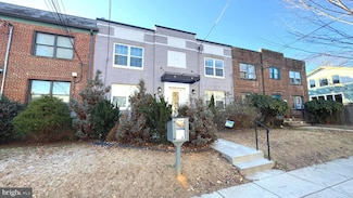 709 Jackson St NE Unit 1, Washington, DC 20017