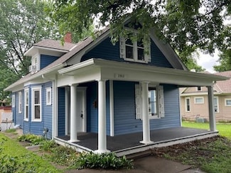2912 Felix St, Saint Joseph, MO 64501