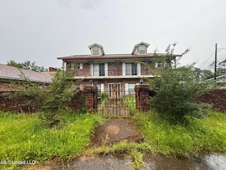 4805 Washington Ave, Gulfport, MS 39507