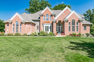 7949 Augusta Ln, Concord Township, OH 44077