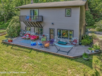 261 Hall Ln, Monroe Township, PA 18657