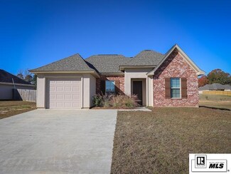 135 Meadows Dr, Choudrant, LA 71227