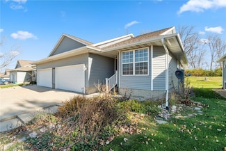 3900 Deer Valley Dr Unit B, Marion, IA 52302