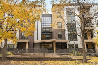 2566 Ellis Ave Unit 405, Saint Paul, MN 55114