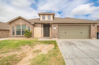 813 E 92nd St, Odessa, TX 79765