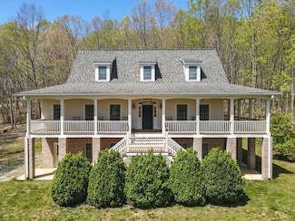190 Henry Hill Dr, Fairfield, VA 24435