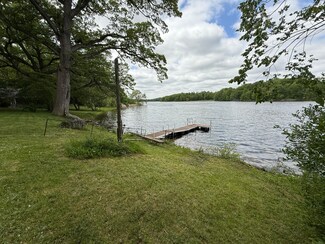 471 Clear Lake Dr, Dowling, MI 49050