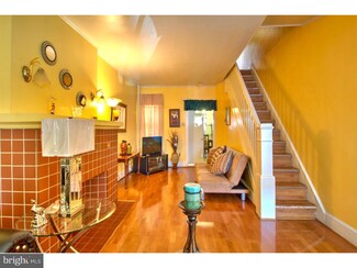 1037 Amity St, Reading, PA 19604