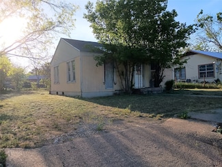 600 5th Ave, Coleman, TX 76834