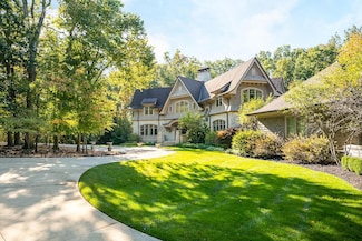 1741 Strathshire Hall Place, Powell, OH 43065