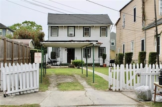 3320 Baronne St, New Orleans, LA 70115