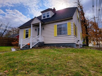 9 Gorge Rd, Colchester, VT 05446