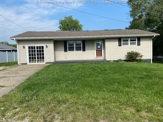 41 David Dr, Milton, WV 25541