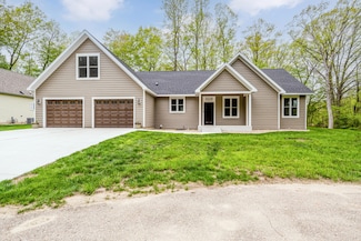 508 S Jameson St, New Buffalo, MI 49117