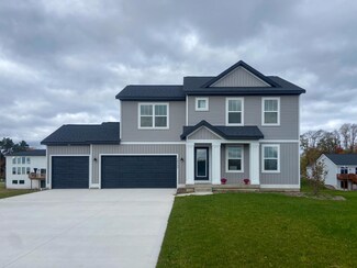 10725 Melanie Dr, Allendale, MI 49401