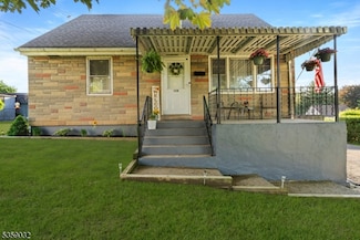 128 Best Ave, Phillipsburg, NJ 08865