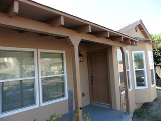 308 E 4th St, Madera, CA 93638