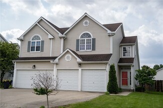 23275 Chandlers Ln, Olmsted Falls, OH 44138