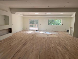 4886 Valley View Ct, Atlanta, GA 30338