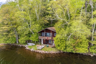 247 Maple Lodge Rd, Blue Mountain Lake, NY 12812