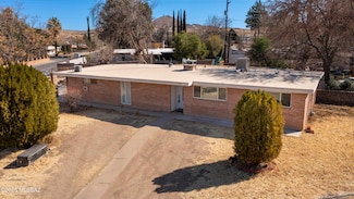 2724 N Green Place, Nogales, AZ 85621