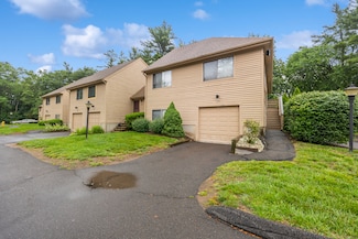 290 Treadwell St Unit 1704, Hamden, CT 06517