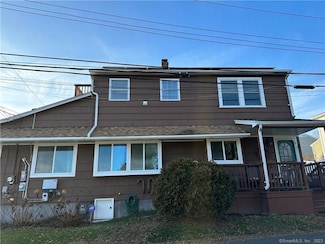 17 Stevens St, Milford, CT 06460