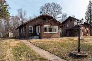 826 87th Ave W, Duluth, MN 55808