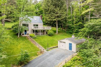 151 Dwight Rd, Hartford, VT 05001