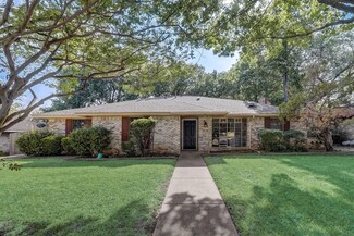 1105 Shadywood Ln, Desoto, TX 75115