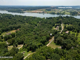 181 Pinecrest Dr, Loudon, TN 37774