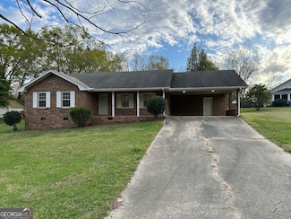 215 Fayetteville Rd, Fairburn, GA 30213