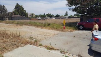 9791 Walnut St, Bloomington, CA 92316