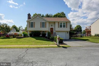 247 Hykes Rd E, Greencastle, PA 17225