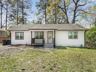 117 Spring St, Stockbridge, GA 30281