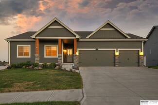 16429 Vane St, Bennington, NE 68007