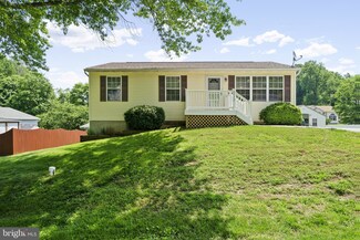 6573 13th St, Chesapeake Beach, MD 20732