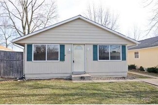 1905 Gilboa Ave, Zion, IL 60099