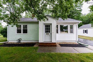 128 Holm Ave, Portland, ME 04102