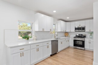 1017 Glen Park Dr, Dallas, TX 75241