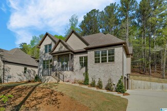 2053 Grey Oaks Trace, Pelham, AL 35124