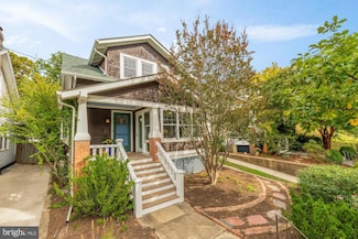 1210 Kearny St NE, Washington, DC 20017