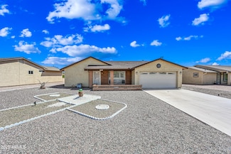 8261 E Fay Ave, Mesa, AZ 85208