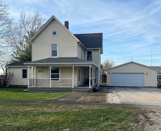 108 Palmer St, Thawville, IL 60968