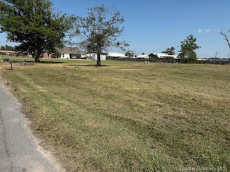 3641 Violet Ln, Sulphur, LA 70665