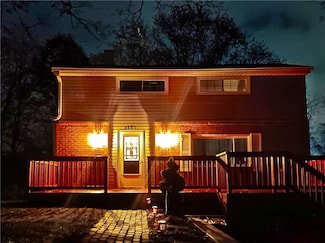333 Frazier Dr, Pittsburgh, PA 15235