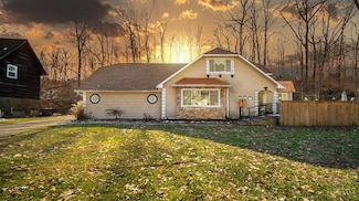 6905 Paddison Rd, Cincinnati, OH 45230
